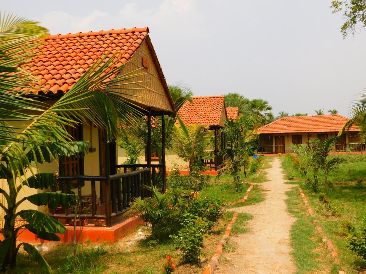 Gram Bangla Retreat Hotel Колката Екстериор снимка