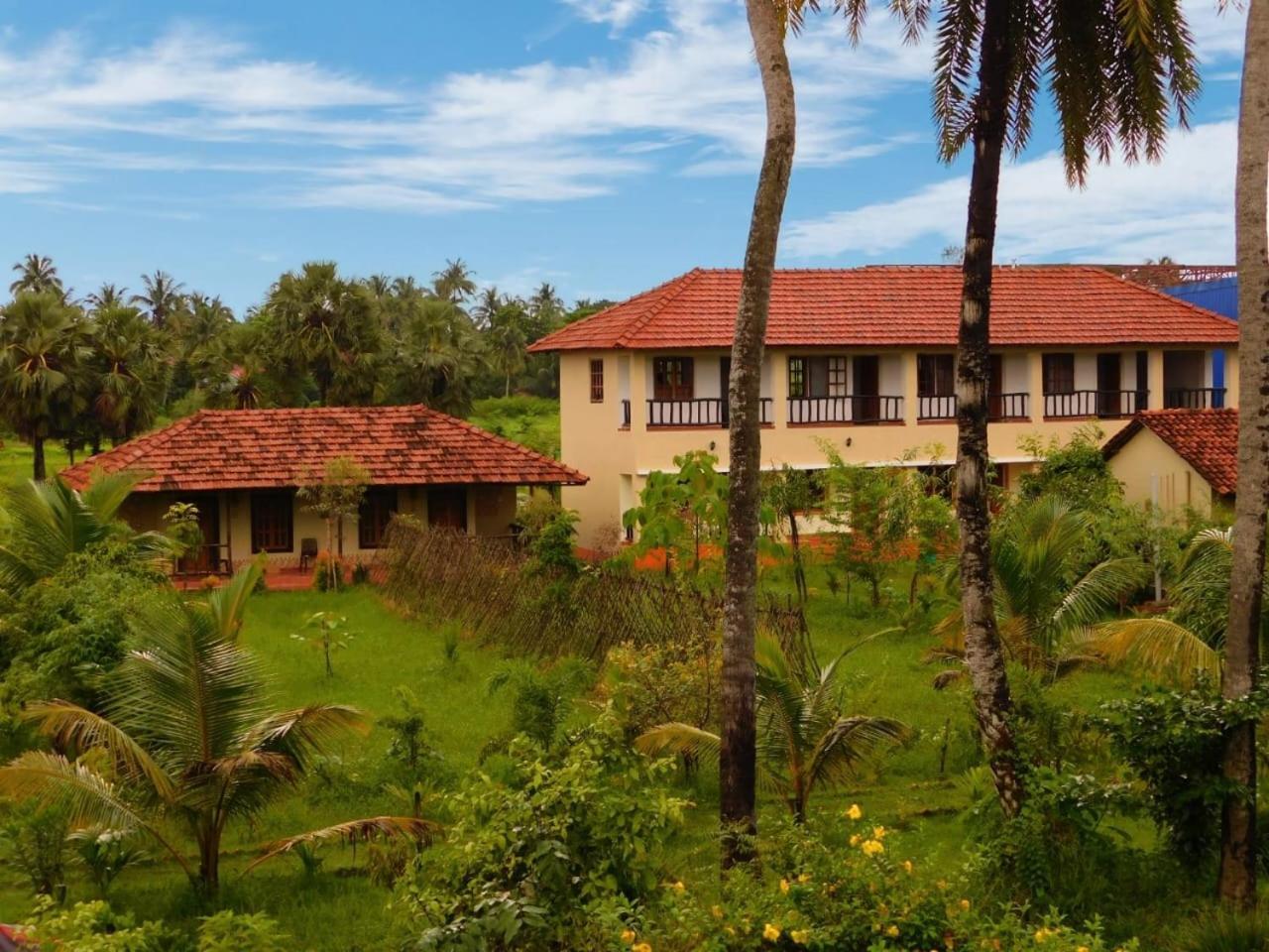 Gram Bangla Retreat Hotel Колката Екстериор снимка
