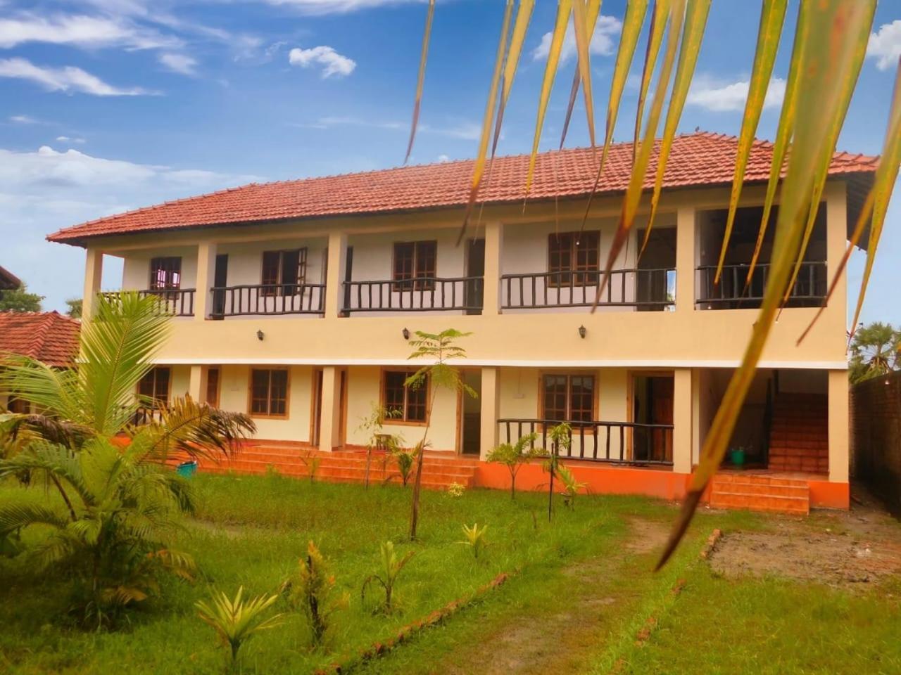 Gram Bangla Retreat Hotel Колката Екстериор снимка