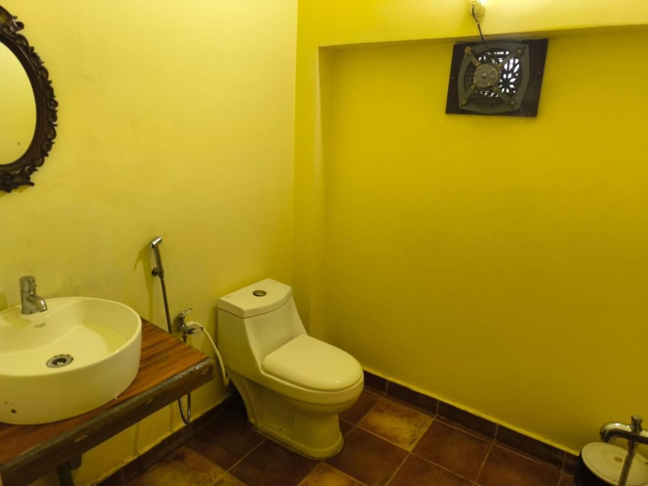 Gram Bangla Retreat Hotel Колката Екстериор снимка